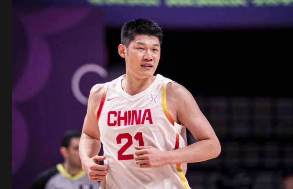 yl23455 永利-男篮国家队名单公布！郭士强听劝，庞峥麟、贺希宁、王浩然入选